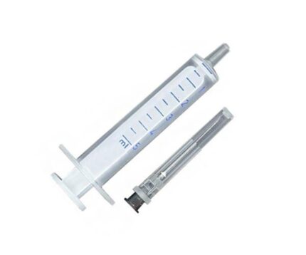 Syringe-with-Hypodermic-Needle-5CC
